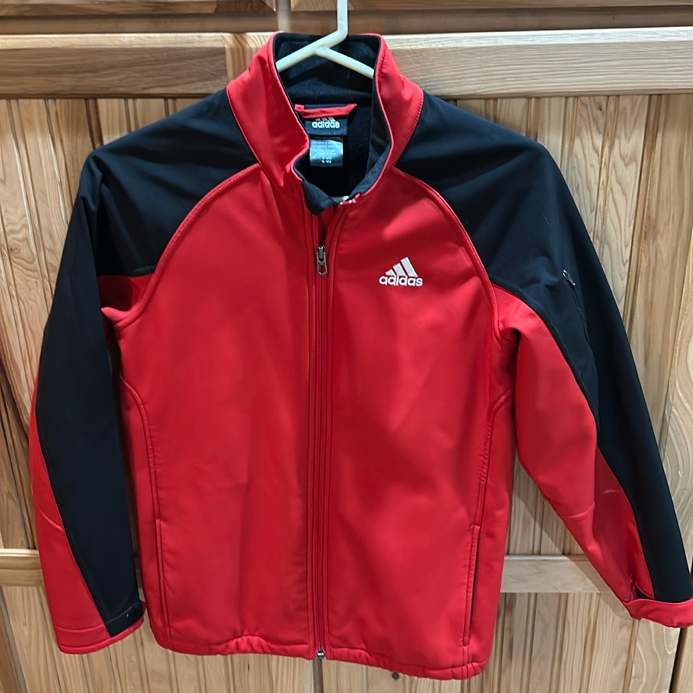 Adidas lightweight coat boys size 10/12, in great condition, smoke free home